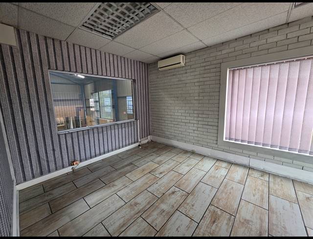 546M² WAREHOUSE TO LET IN WADEVILLE